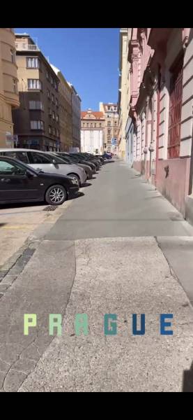 ML TRANSPORT & DÉMÉNAGEMENT dans les rue de Prague 