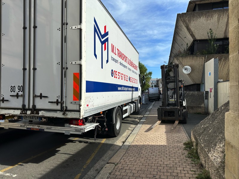 ML Transport et Demenagement à Bordeaux.