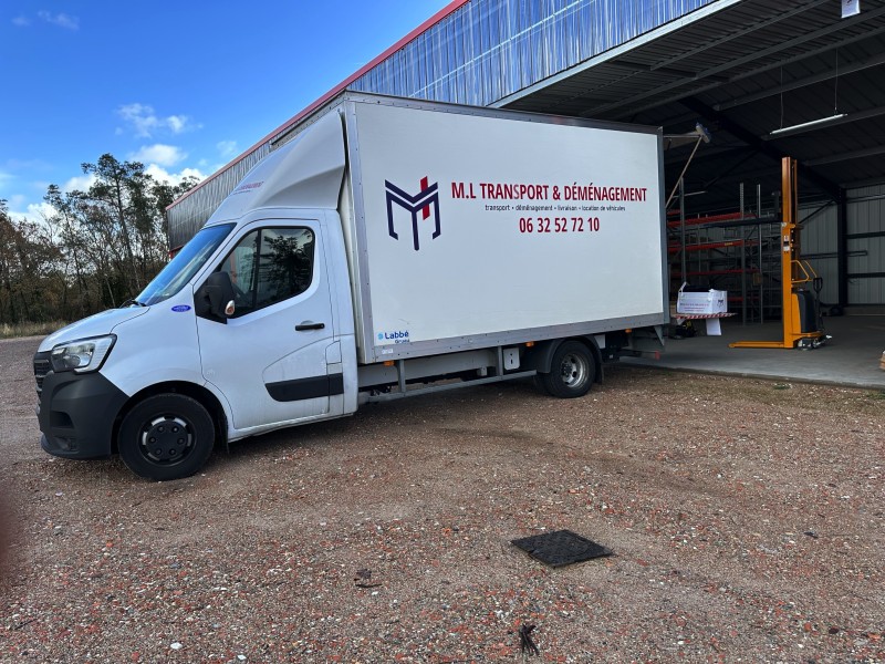 Livraison, par les équipes de ML, Transport et Déménagement à Biscarrosse