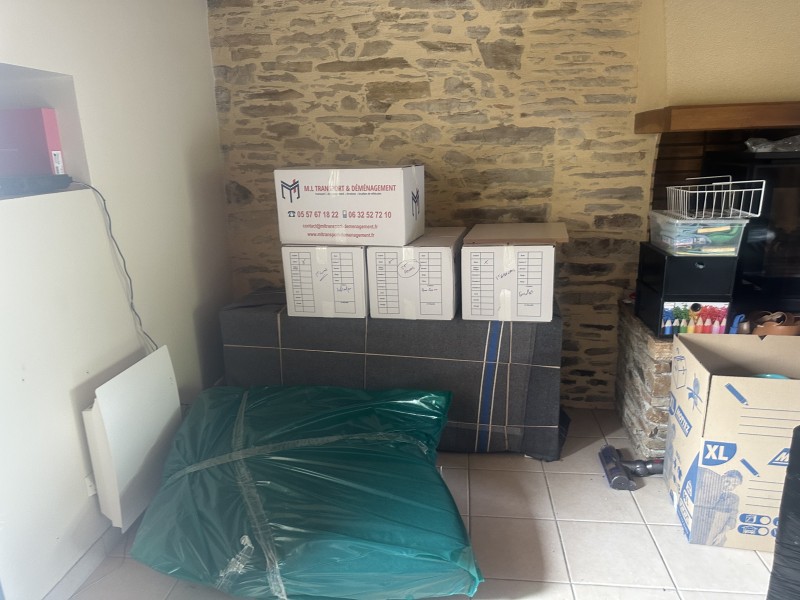 PREPARATION AVANT CHARGEMENT PAR LES EQUIPES DE ML TRANSPORT ET DEMENAGEMENT 