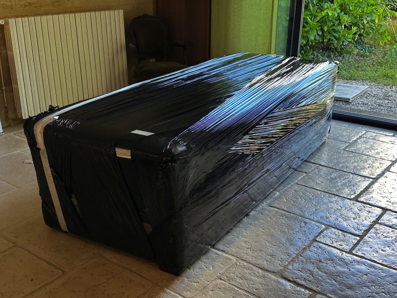 EMBALLAGE D’UN CANAPÉ lors d'un déménagement à bordeaux 