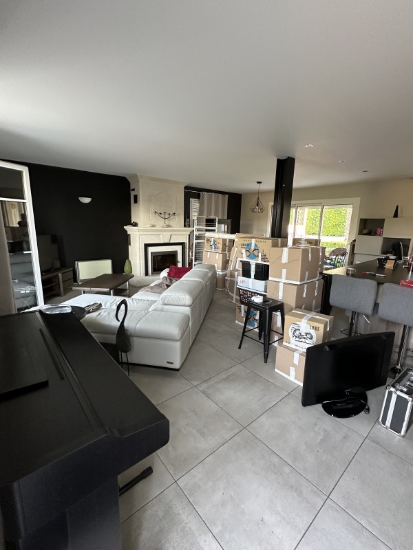 Comment organiser le transport de meubles après un décès entre la Gironde et la Drôme avec ML Transport ?